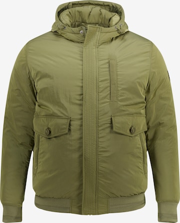 STHUGE Between-Season Jacket in Green: front