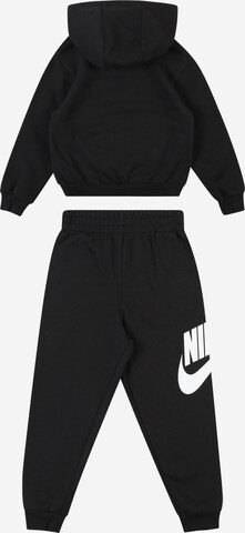 Nike Sportswear Костюм для бега в Черный: спереди