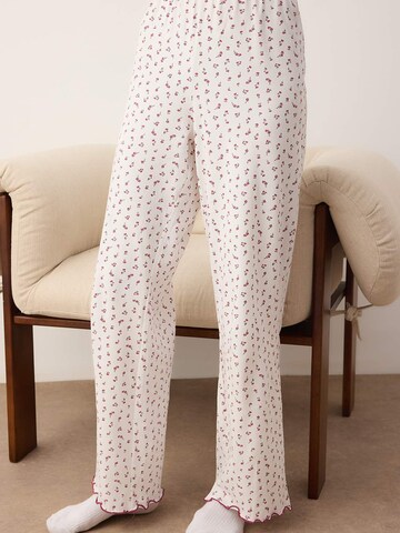 Trendyol Pyjama in Blauw