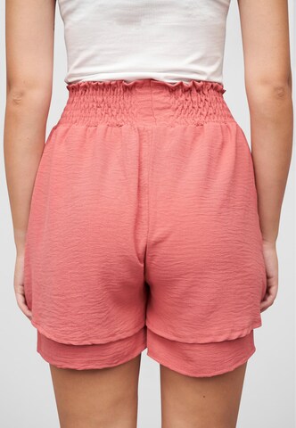 Cloud5ive Regular Shorts in Pink