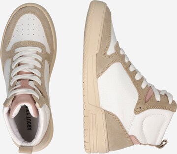 Sneaker alta 'Selena' di ABOUT YOU in beige