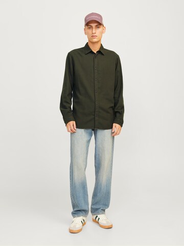 JACK & JONES Slim fit Button Up Shirt 'JJJOSHUA' in Green