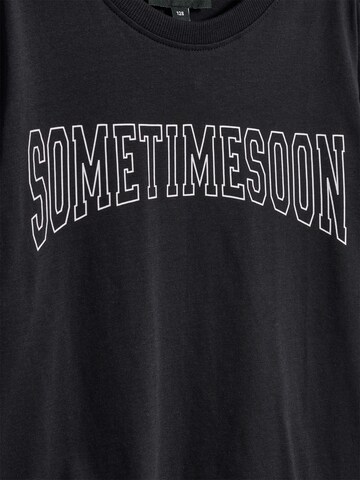 T-Shirt SOMETIME SOON en noir