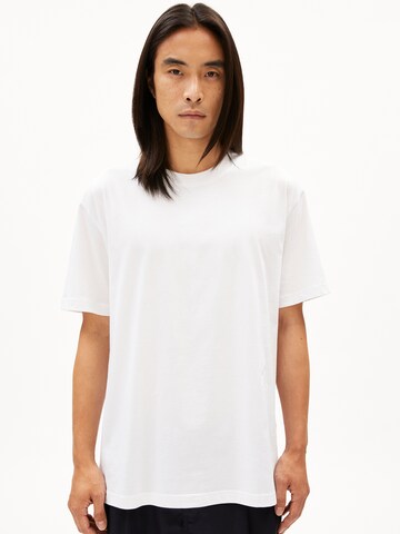 ARMEDANGELS Shirt ' AADRU ' in White: front