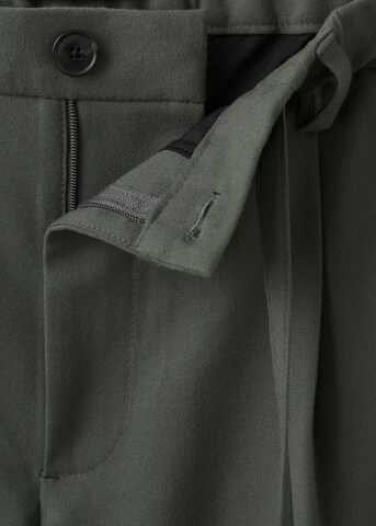 MANGO MAN Regular Hose 'Stone' in Grün