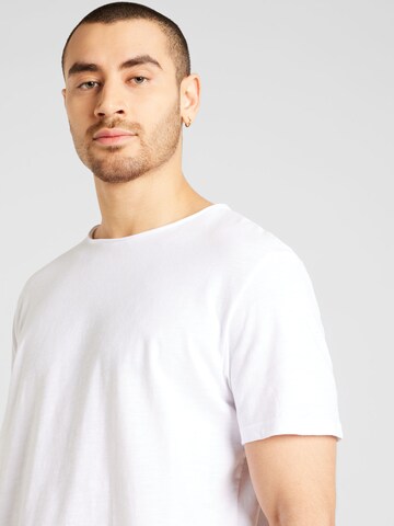 T-Shirt QS en blanc