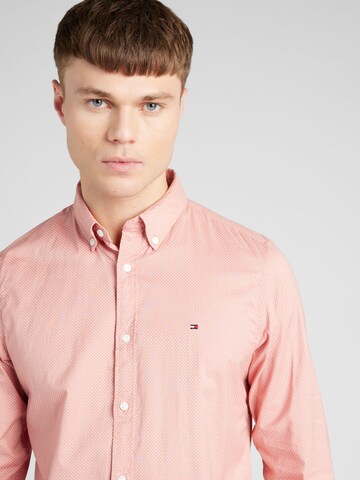 TOMMY HILFIGER - Slim Fit Camisa 'FLEX' em rosa