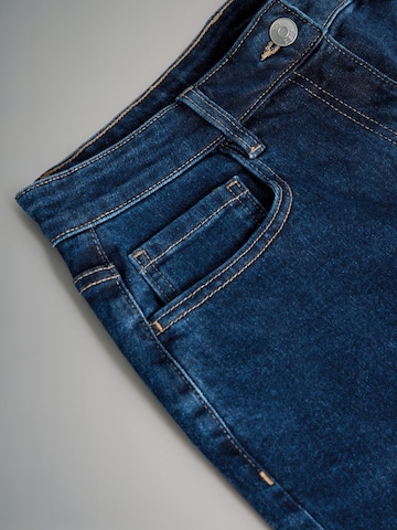 The Set Regular Jeans in Mixed colours