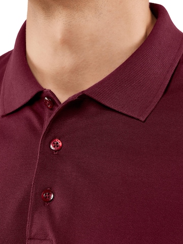 FALKE Shirt 'Essential'‌‌‌‌‌ in Rot