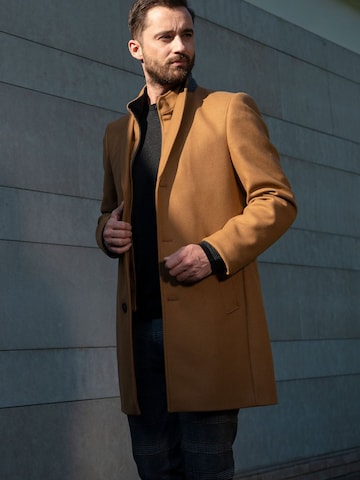 Suitable Winter coat 'Hans' in Brown