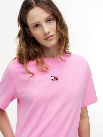 Tommy Jeans Футболка в Ярко-розовый