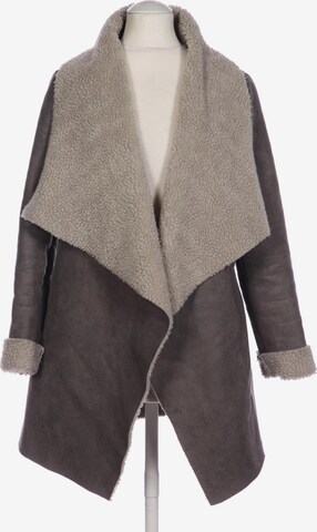 Review Jacket & Coat in XS in Grey: front