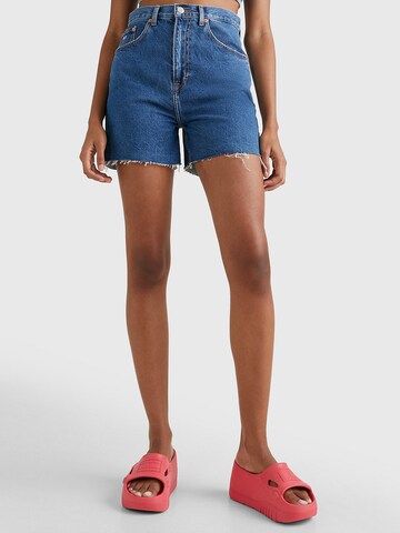 Tommy Jeans Regular Shorts 'Mom' in Blau: predná strana