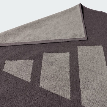 Serviettes 'Audi Revolut F1® Team' ADIDAS PERFORMANCE en gris