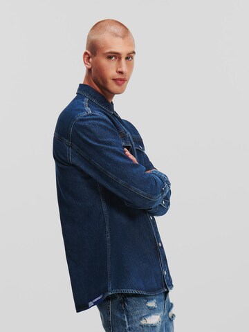KARL LAGERFELD JEANS Демисезонная куртка 'Utlty' в Синий