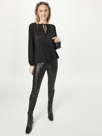 ABOUT YOU Blouse 'Suzi' in Zwart