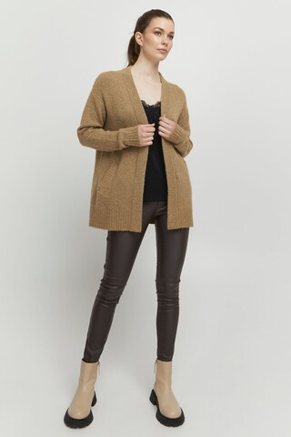 b.young Gebreid vest in Beige