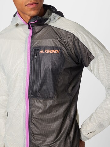 ADIDAS TERREX Sportjacke 'Agravic 2.5-Layer Rain' in Grün