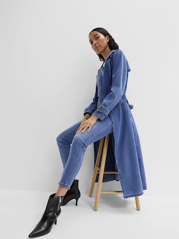 bonprix Loosefit Jeans-Latzhose in Blau