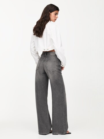 Pull&Bear Wide Leg Jeans in Grau