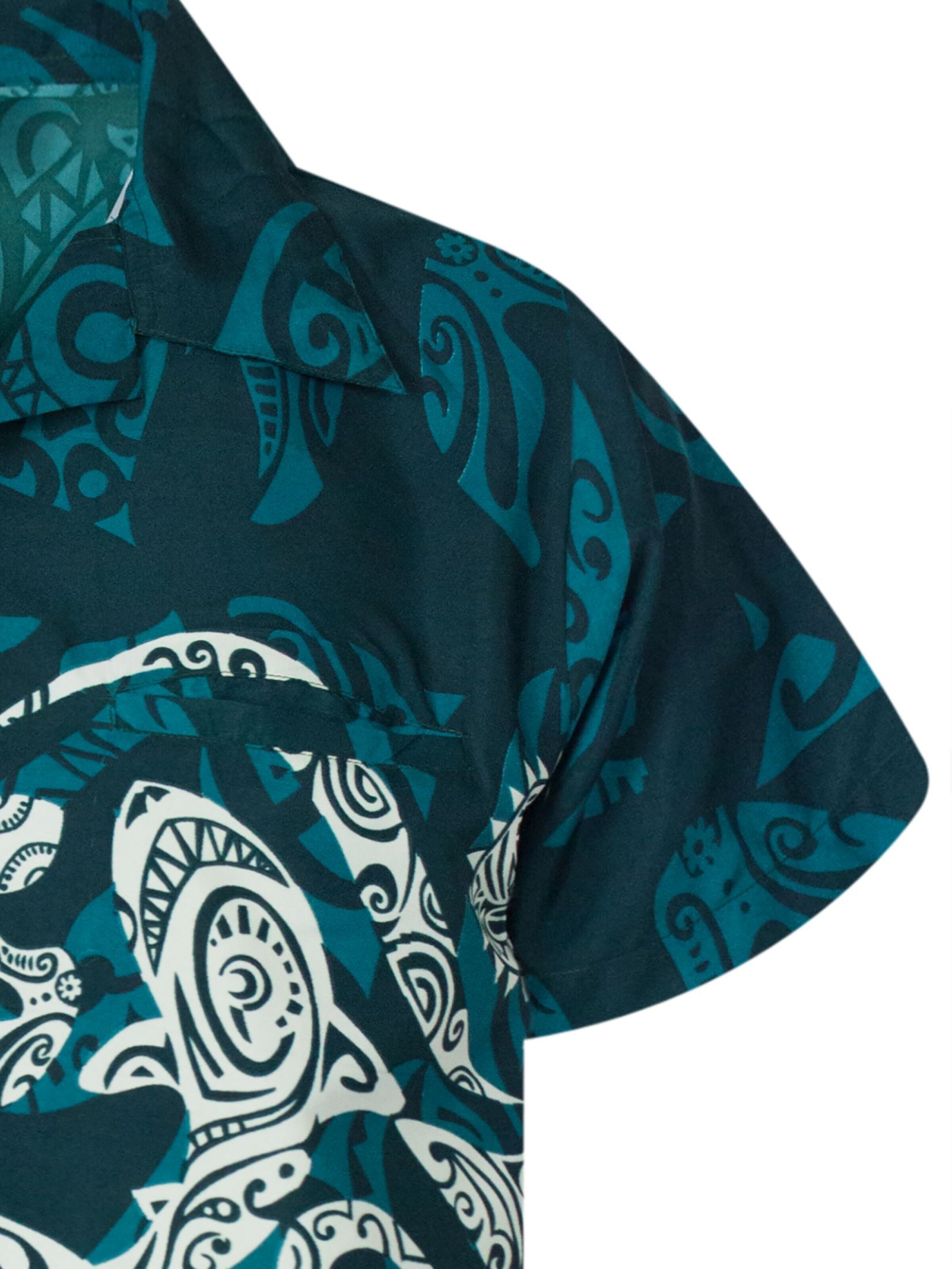 Maglietta 'Maori Chest' di King Kameha in verde