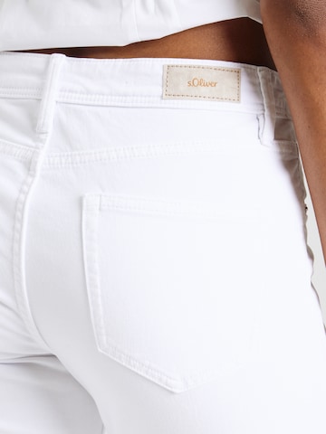 s.Oliver Slimfit Τζιν 'Betsy' σε λευκό