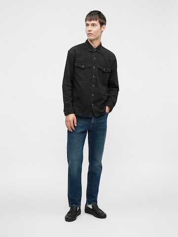 Abercrombie & Fitch Regular fit Риза в черно