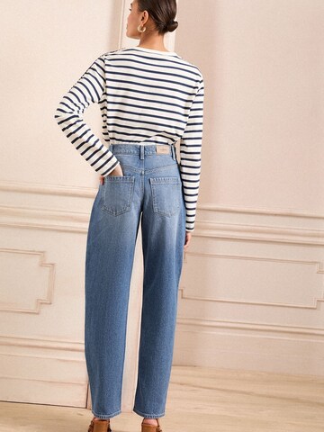 Barrel Jean love & roses en bleu