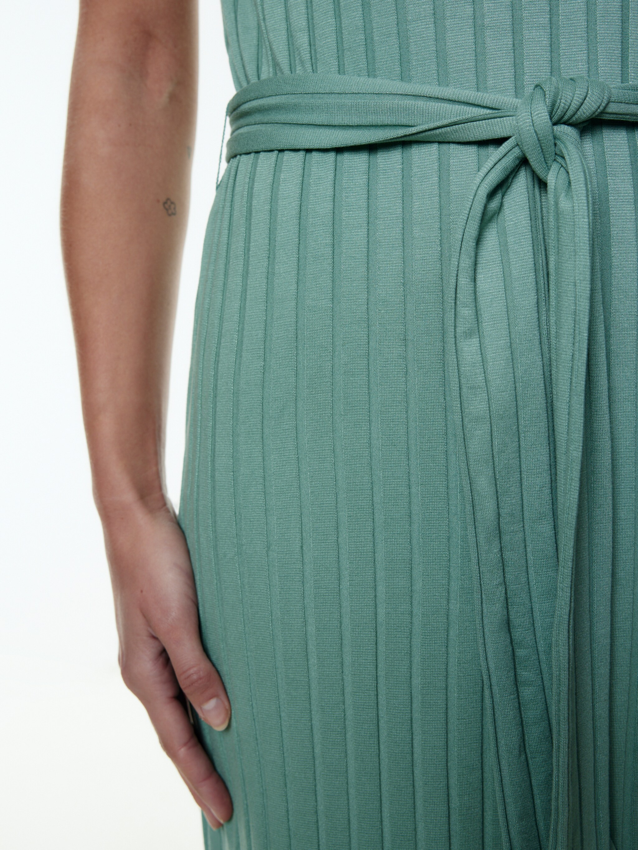 EDITED Produits Robe 'Felipa' vert