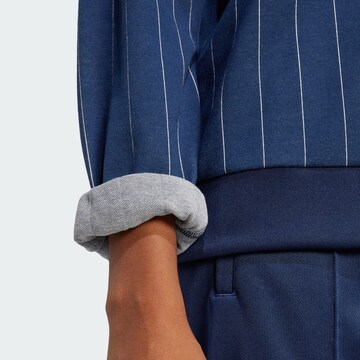 Felpa di ADIDAS ORIGINALS in blu