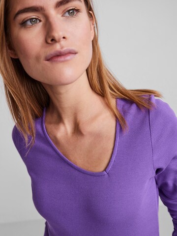 PIECES Shirt in Purple