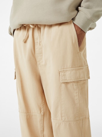 Bershka Regular Cargobroek in Beige