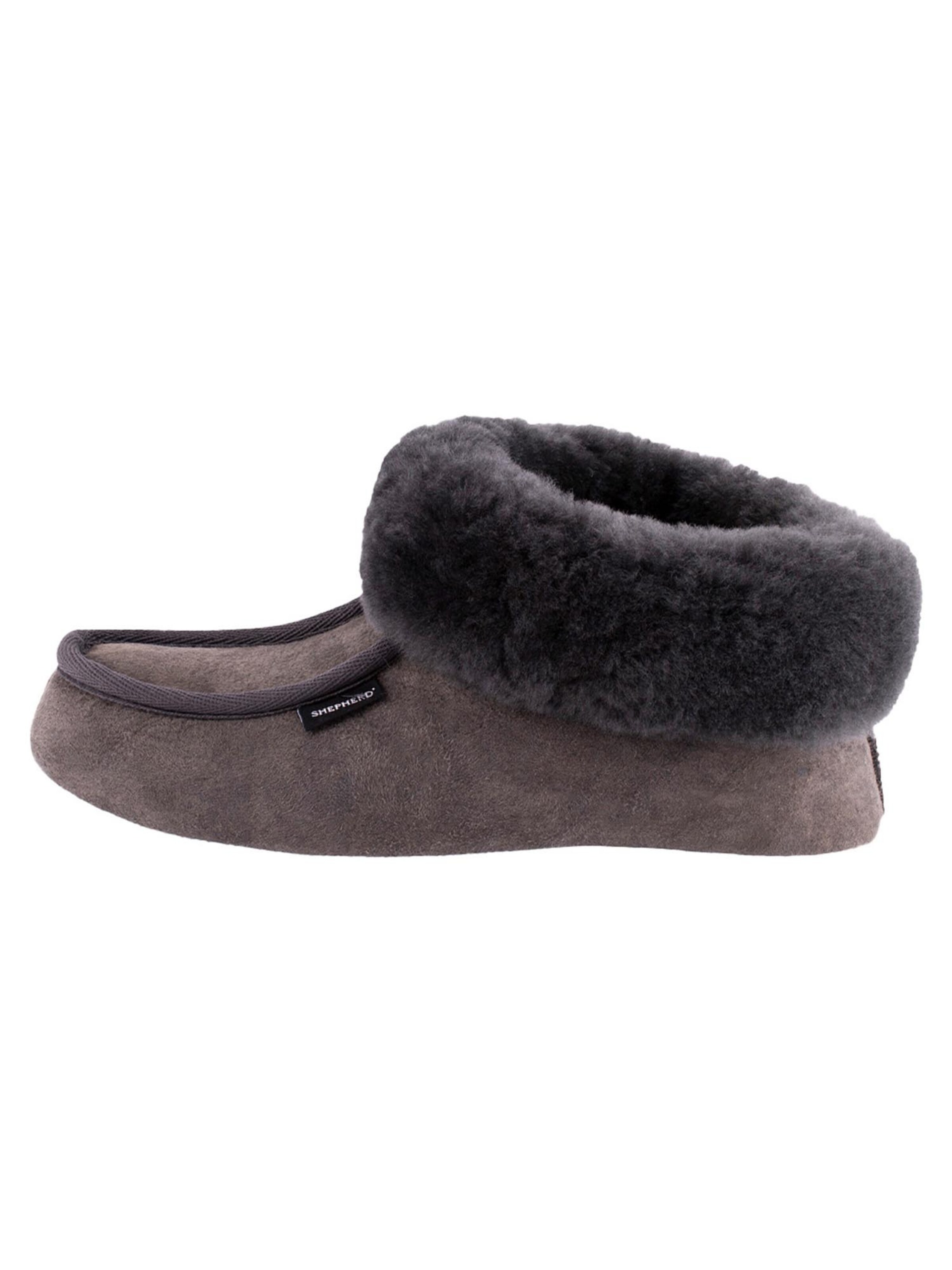 SHEPHERD Mules 'Magnus' in Grey: front