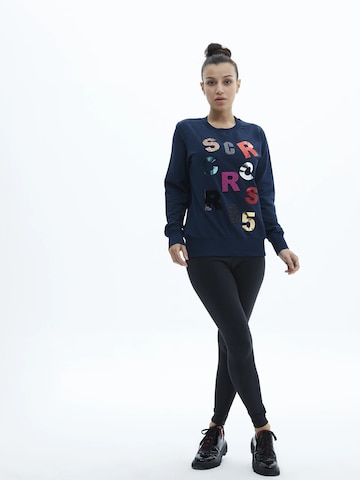 SCR. Athletic Sweater 'LELYA' in Blue