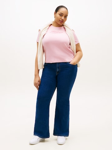 Tommy Hilfiger Curve T-Shirt in Pink