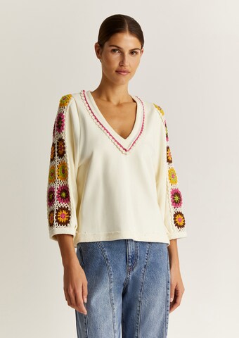 Scalpers Sweatshirt 'Crochet' in Beige: front