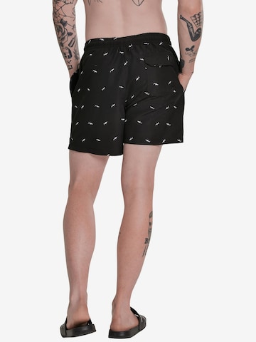 Urban Classics Badeshorts in Schwarz