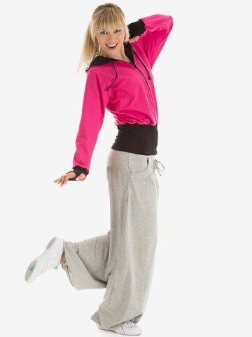 Winshape Loose fit Workout Pants 'WTE3' in Grey