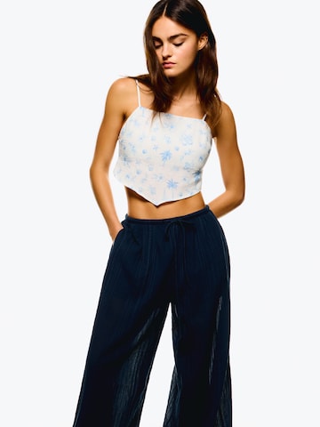 Top di Bershka in bianco
