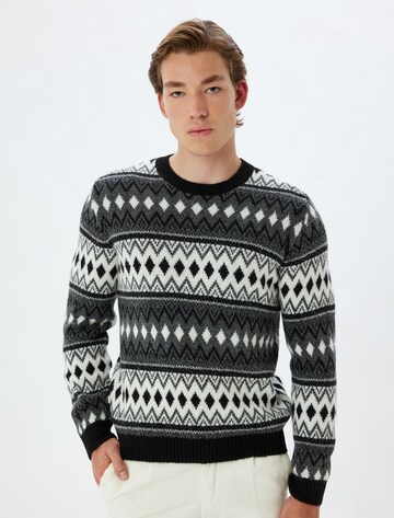 Koton Sweater in Grey: front