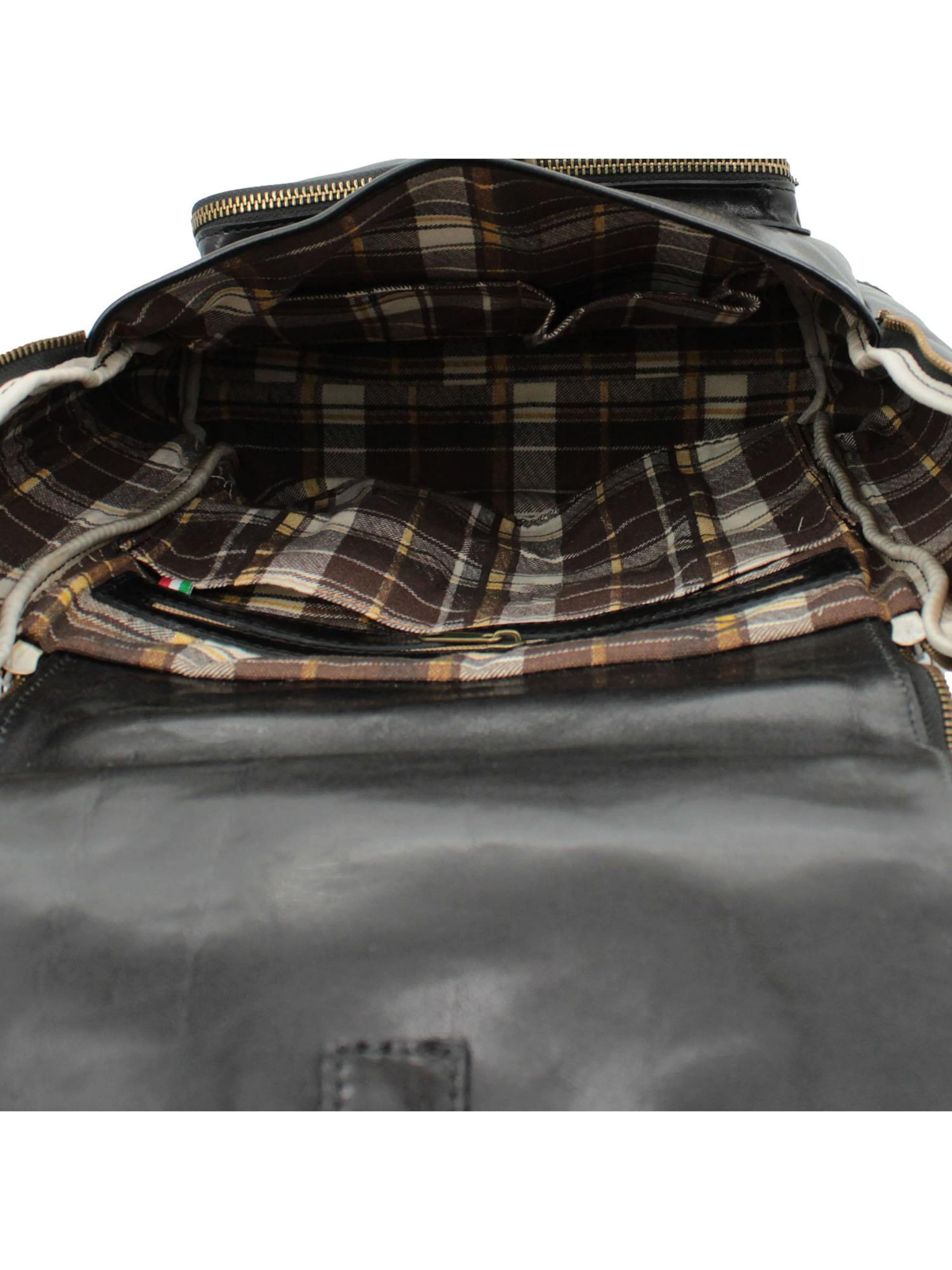 bupell Backpack 'Gianni' in Black