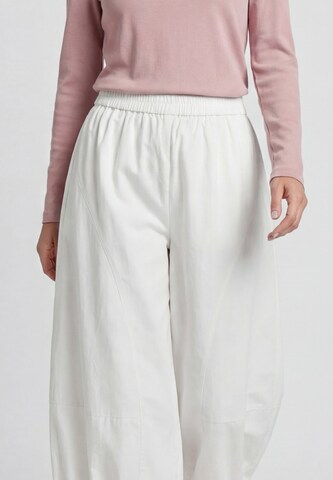 usha WHITE LABEL - Loosefit Calças em branco