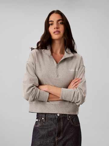 Calvin Klein Sweatshirt in Grey