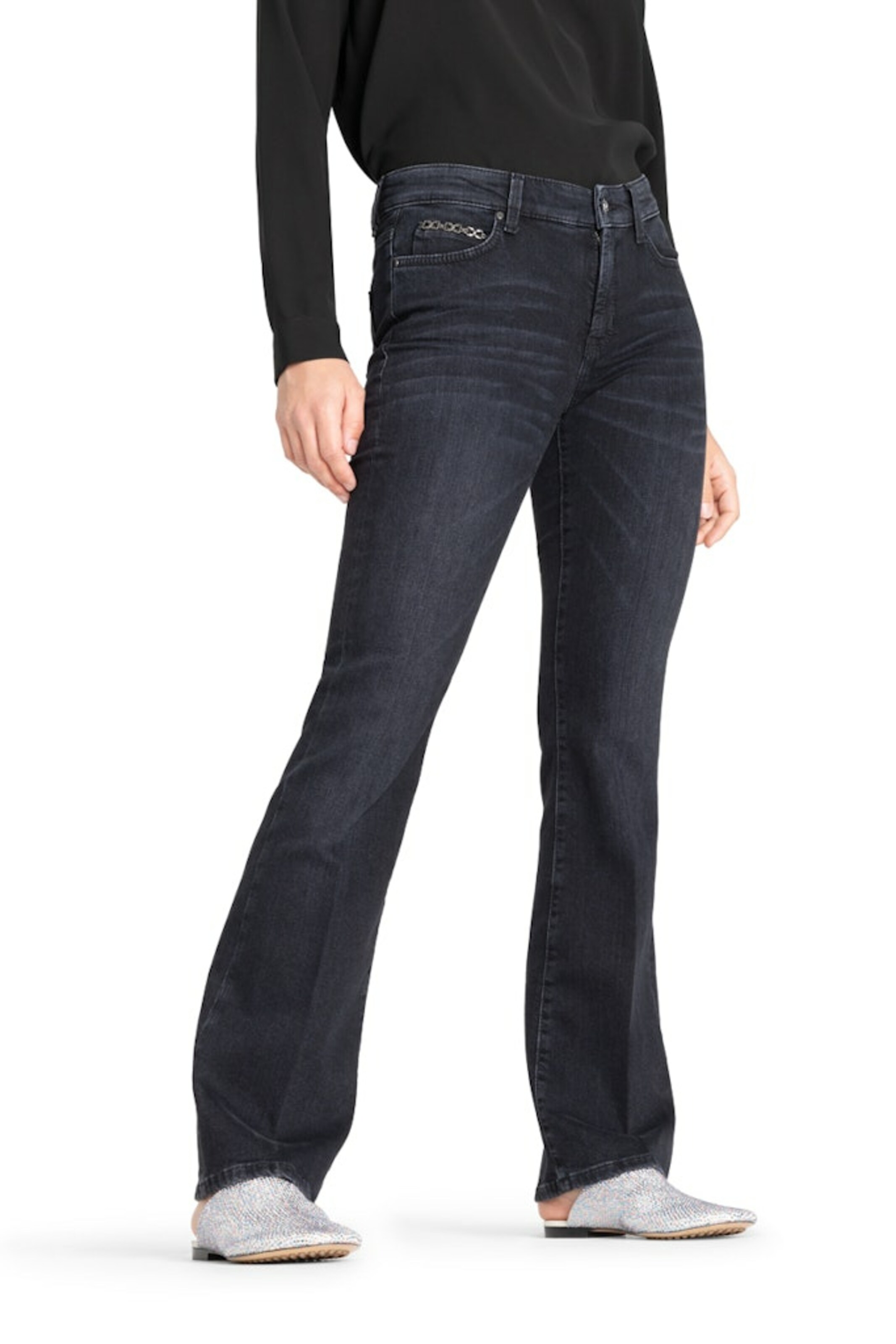 Cambio Flared Jeans in Schwarz: Vorderseite