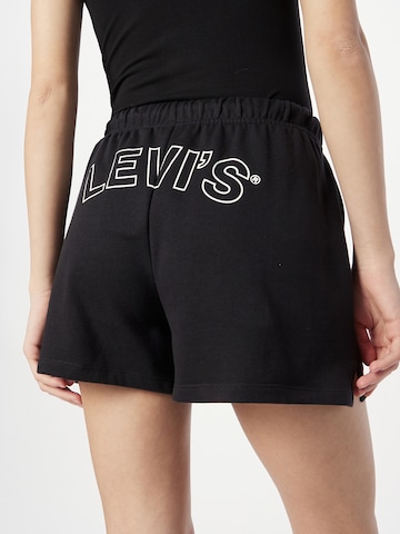 LEVI'S ® Loosefit Kalhoty 'Graphic Court Sweatshort' – černá