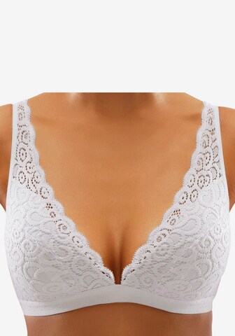 PETITE FLEUR Triangel Bralette-BH in Weiß: predná strana