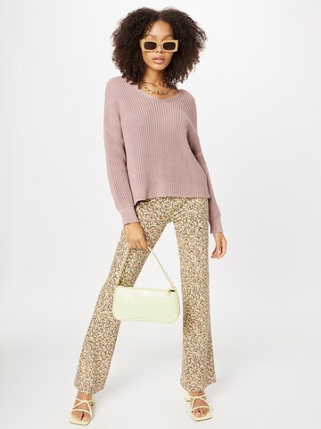ABOUT YOU Pullover 'Liliana' in Lila