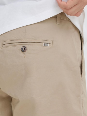 !Solid Regular Chino 'Rockcliffe' in Beige