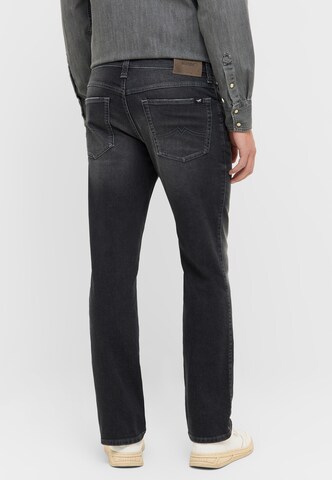 MUSTANG Regular Jeans in Schwarz