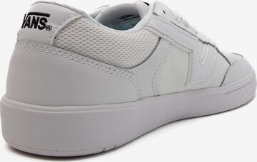 Baskets basses 'Ua Lowland Cc Sports' VANS en blanc